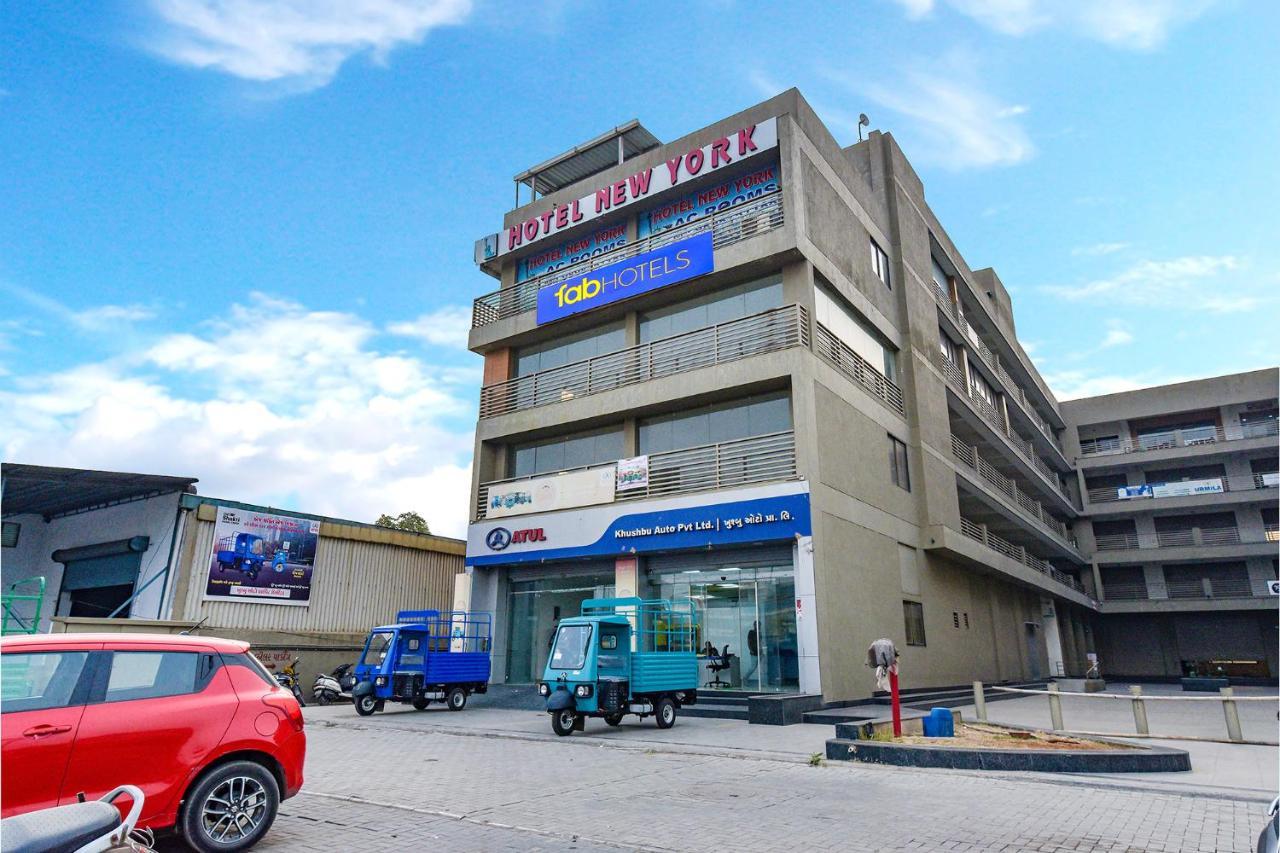 Fabhotel New York Batwa Ngoại thất bức ảnh