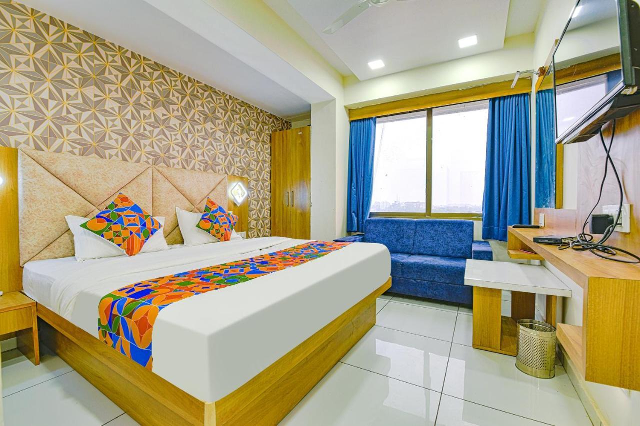 Fabhotel New York Batwa Ngoại thất bức ảnh